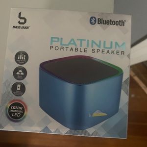 Portable blue tooth speaker LED color changing